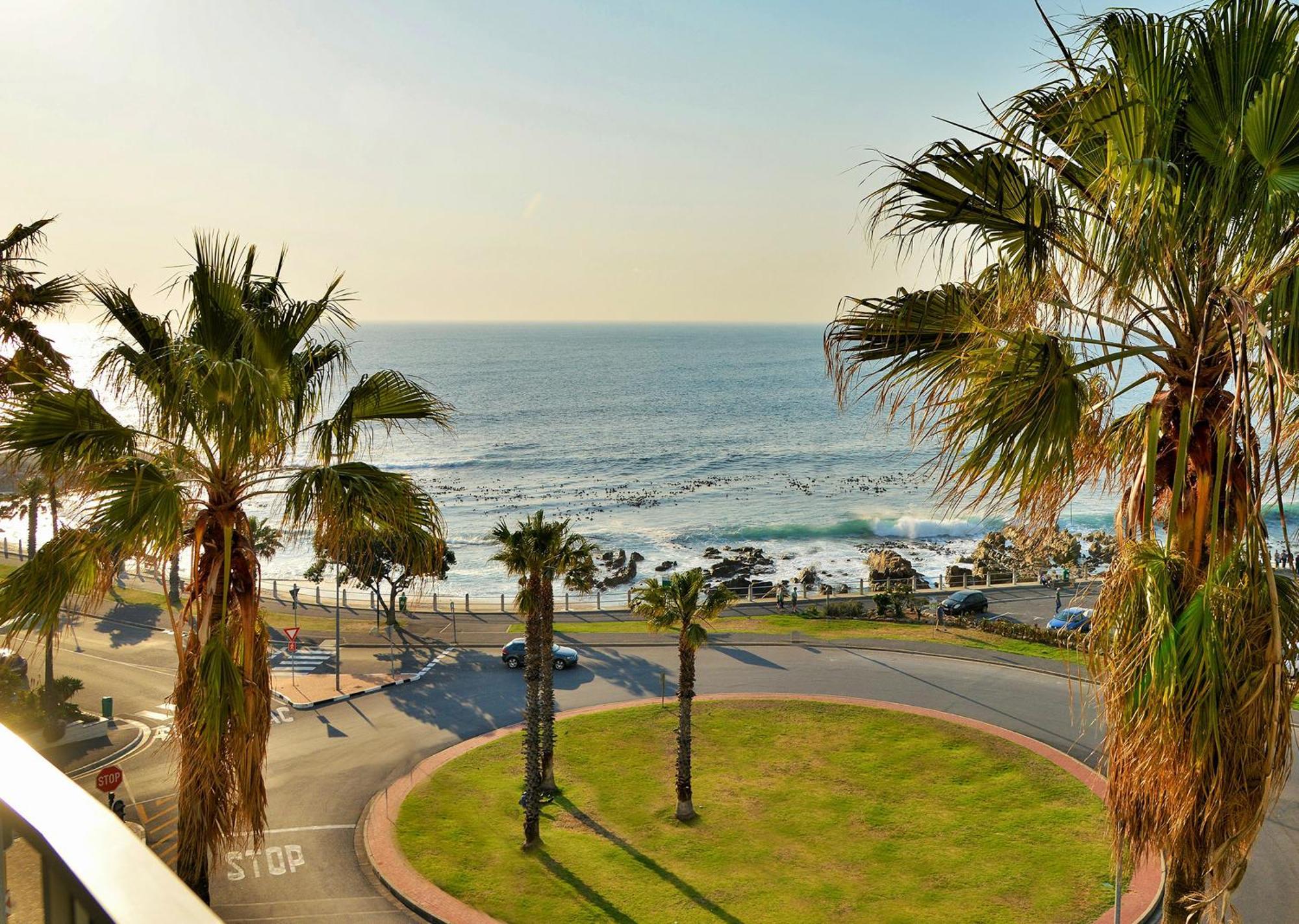Hotel Peninsula By Dream 4*